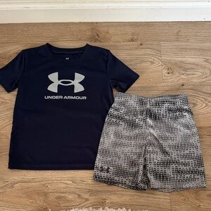 Under Armour Navy T-Shirt and Gray Shorts Set Size 4T